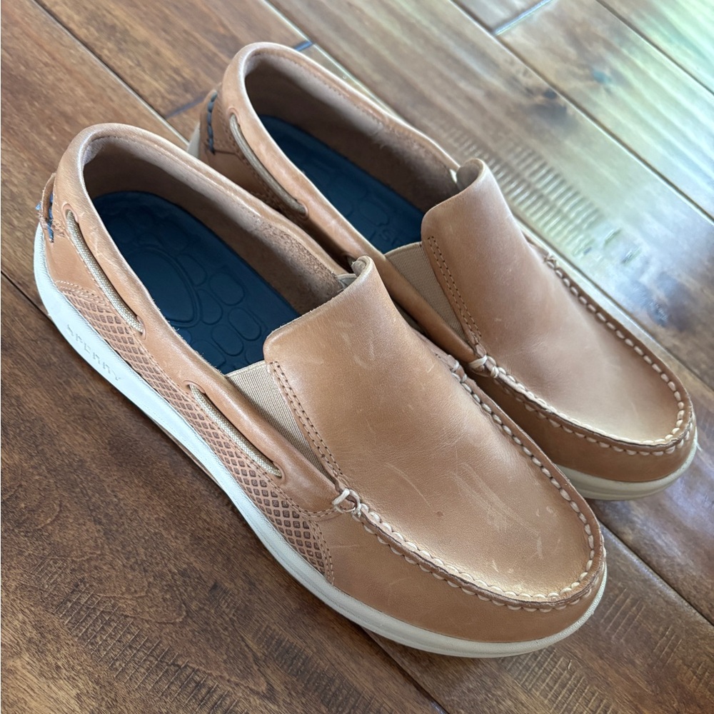 Men’s Sperry loafers sz 8